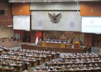 Tok! DPR Batal Sahkan RUU Pilkada