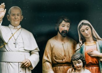 Mayoritas Masyarakat Indonesia Pandang Paus Fransiskus sebagai Tokoh Agama Global