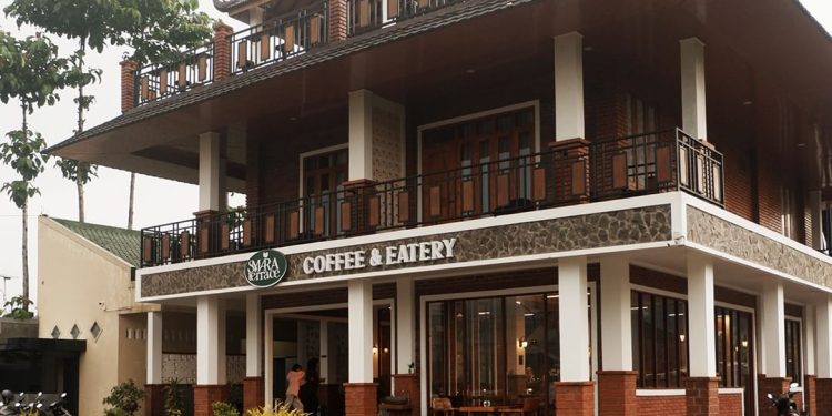 Nongkrong Estetik di Temanggung: 7 Cafe dengan View Gunung Terbaik