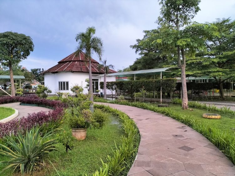 Liburan Hemat! 4 Tempat Wisata Gratis di Pekalongan 2025