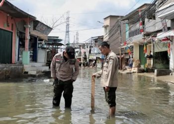 Banjir Jakarta Hari Ini: 35 RT Terendam, 4 Ruas Jalan Tergenang, Warga Diminta Waspada