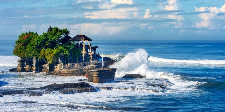 Jumlah Pemeluk Agama Hindu di Bali 2024, Kabupaten Buleleng Terbanyak