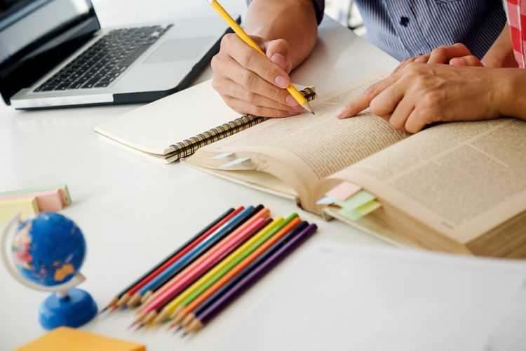 Jumlah Penduduk Bengkulu 2024 Berdasarkan Tingkat Pendidikan