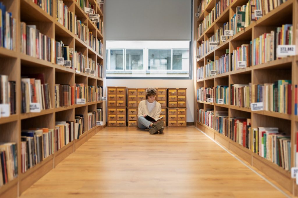 Jumlah Perpustakaan di Indonesia 2024 yang Terakreditasi
