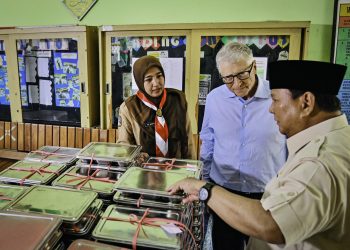Keracunan Massal Siswa di Bogor: Ketika Makanan Bergizi dari Negara Berujung Petaka