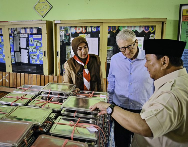 Keracunan Massal Siswa di Bogor: Ketika Makanan Bergizi dari Negara Berujung Petaka