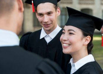 Jumlah Doktor di Indonesia 2024, Jawa Barat Terbanyak