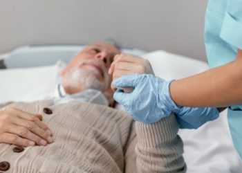 Prevalensi Stroke Masyarakat Indonesia Berdasarkan Kelompok Usia 2023