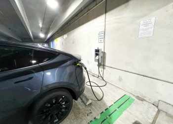 10 Mobil Listrik Terlaris Dunia April 2025 BYD Unggul, Tesla Menguntit