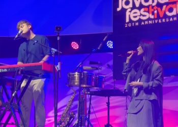 Tetap Dalam Jiwa Mengalun di Java Jazz, Jesus Molina Ft Isyana Sarasvati