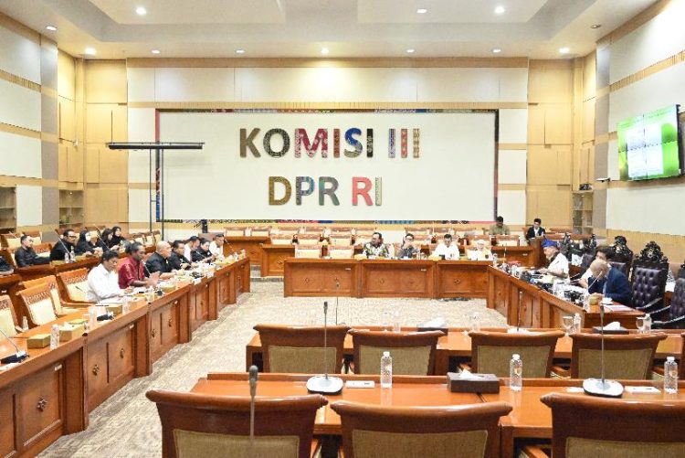 Latar Belakang Pendidikan Anggota DPR 2024-2029, Didominasi Lulusan S1