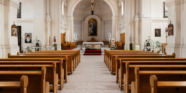 Jumlah Gereja Katolik di Indonesia 2025, NTT Paling Banyak