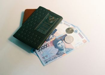 10 Kabupaten Kota dengan UMK 2026 Tertinggi di Indonesia