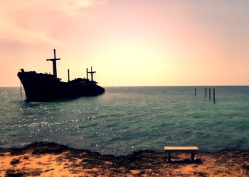 Dampak Penutupan Selat Hormuz