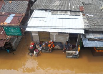 Banjir Jakarta 8 Maret 2026: 39 RT dan 13 Jalan Terendam Akibat Hujan Deras