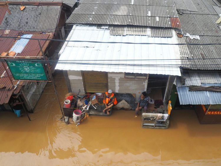 Banjir Jakarta 8 Maret 2026: 39 RT dan 13 Jalan Terendam Akibat Hujan Deras