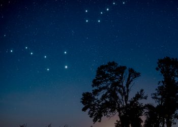 Fenomena Langit Mei 2026: Dua Bulan Purnama hingga Hujan Meteor Eta Aquarid