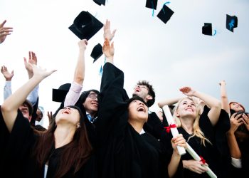 Daftar 10 Provinsi dengan Universitas Terbanyak di Indonesia 2025, Jawa Timur Teratas