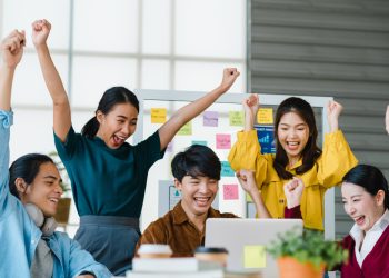 Jumlah Penduduk Indonesia Berdasarkan Pekerjaan Semester I 2026, Mayoritas Wiraswasta
