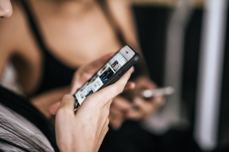 Penggunaan TikTok untuk Berita di Indonesia Capai 43% pada 2026
