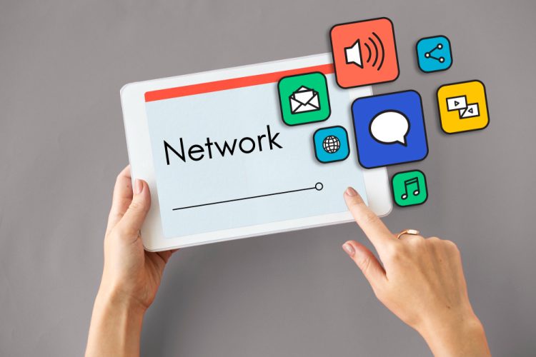 Tingkat Penetrasi Internet Indonesia 2026 Capai 81,72%, Terus Naik sejak 2018