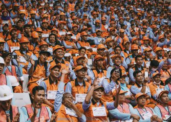 Upah Buruh Indonesia Mei 2026 Tertinggi pada Usia 50–54 Tahun, Gender Gap Masih Lebar