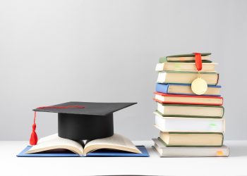 10 Bidang Ilmu dengan Lulusan Terbanyak di Indonesia 2025, Pendidikan Teratas