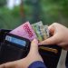 Apakah Kuliah S1 Benar-benar Membuat Gaji Lebih Tinggi Ini Data BPS 2025
