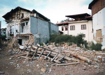 Flores Diguncang 14.993 Gempa Susulan dalam Sebulan, Mengapa Begitu Banyak