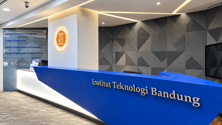 ITB, UI, UGM, atau ITS Ini Universitas Jurusan Teknik Elektro Terbaik di Indonesia Versi QS 2026