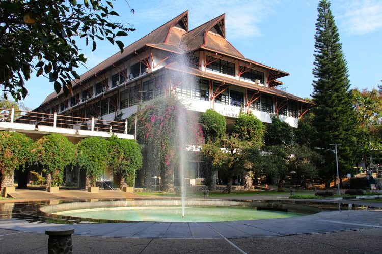 Jurusan ITB dengan Gaji Lulusan Tertinggi 2025, Teknik Perminyakan Capai Rp13 Juta-resized-to-large