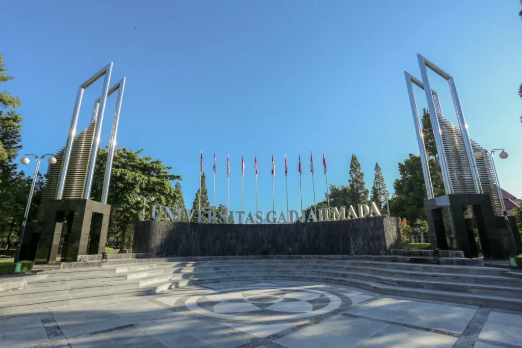 Lulusan UGM Paling Banyak Bekerja di Mana Perusahaan Swasta Teratas
