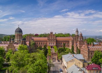 Mahasiswa Indonesia Paling Banyak Kuliah di Negara Mana Australia atau Malaysia Teratas
