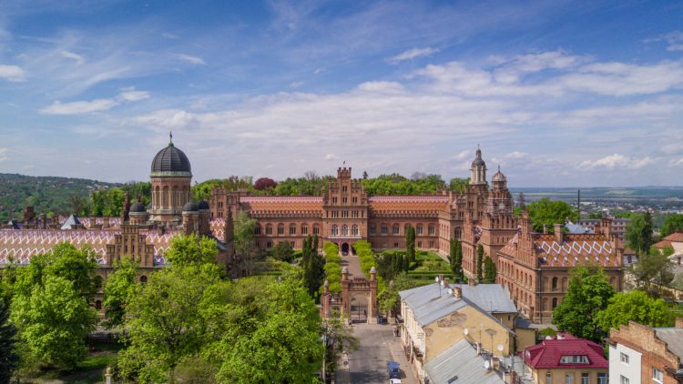 Mahasiswa Indonesia Paling Banyak Kuliah di Negara Mana Australia atau Malaysia Teratas