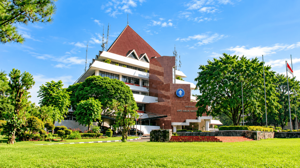 35,2% Wisudawan IPB Sudah Bekerja Sebelum Lulus, Masa Tunggu Alumni 3,9 Bulan
