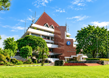 35,2% Wisudawan IPB Sudah Bekerja Sebelum Lulus, Masa Tunggu Alumni 3,9 Bulan