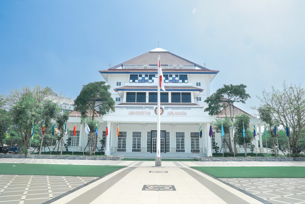 6 PTN Terbaik di Jawa Timur Versi QS Asia 2026, Mana yang Paling Ketat di SNBT