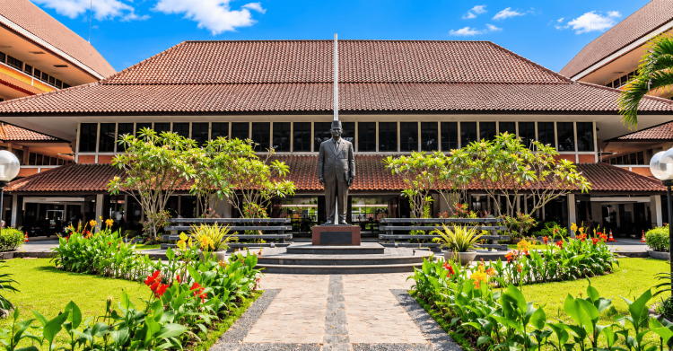 Fakultas Bergaji Tinggi di UI, Seberapa Sulit Jurusannya Masuk lewat SNBT