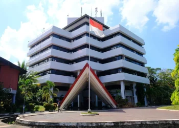Kampus Terbaik di Luar Jawa Peringkat QS 2027 dan Reputasi Perusahaan