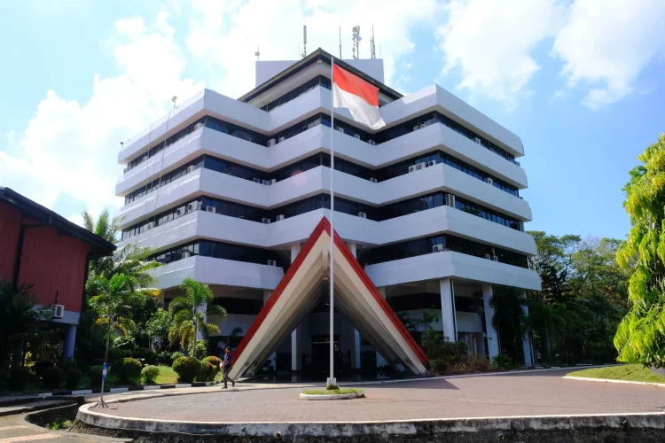 Kampus Terbaik di Luar Jawa Peringkat QS 2027 dan Reputasi Perusahaan