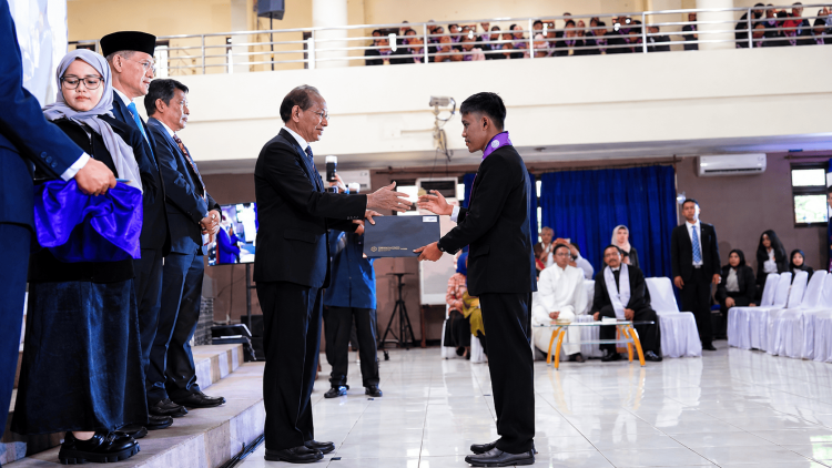 Satu dari Tiga Lulusan Perguruan Tinggi 2025 Berasal dari PPG