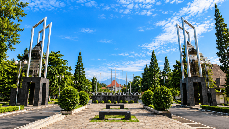 UKT Tertinggi UGM 2026 Capai Rp24,7 Juta, Apakah Jurusannya Paling Sulit Dimasuki?